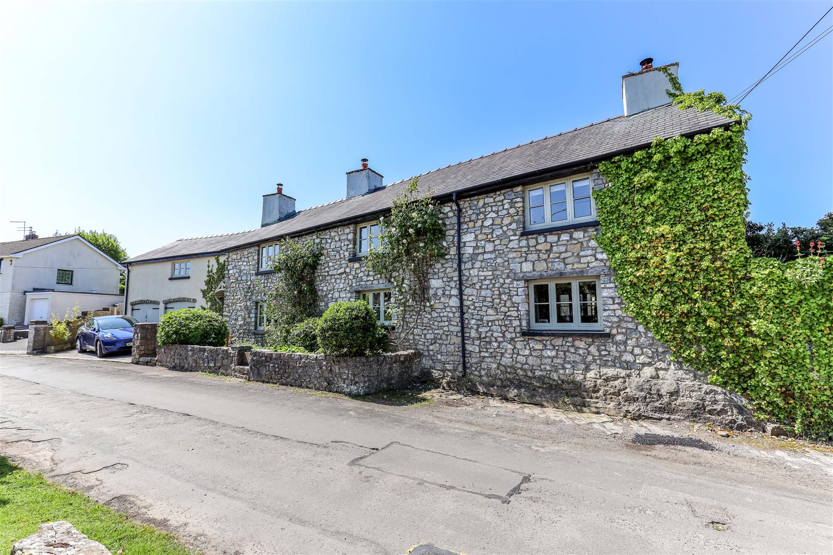 Church Street, Llysworney, Near Cowbridge, Vale of Glamorgan, CF71 7NQ